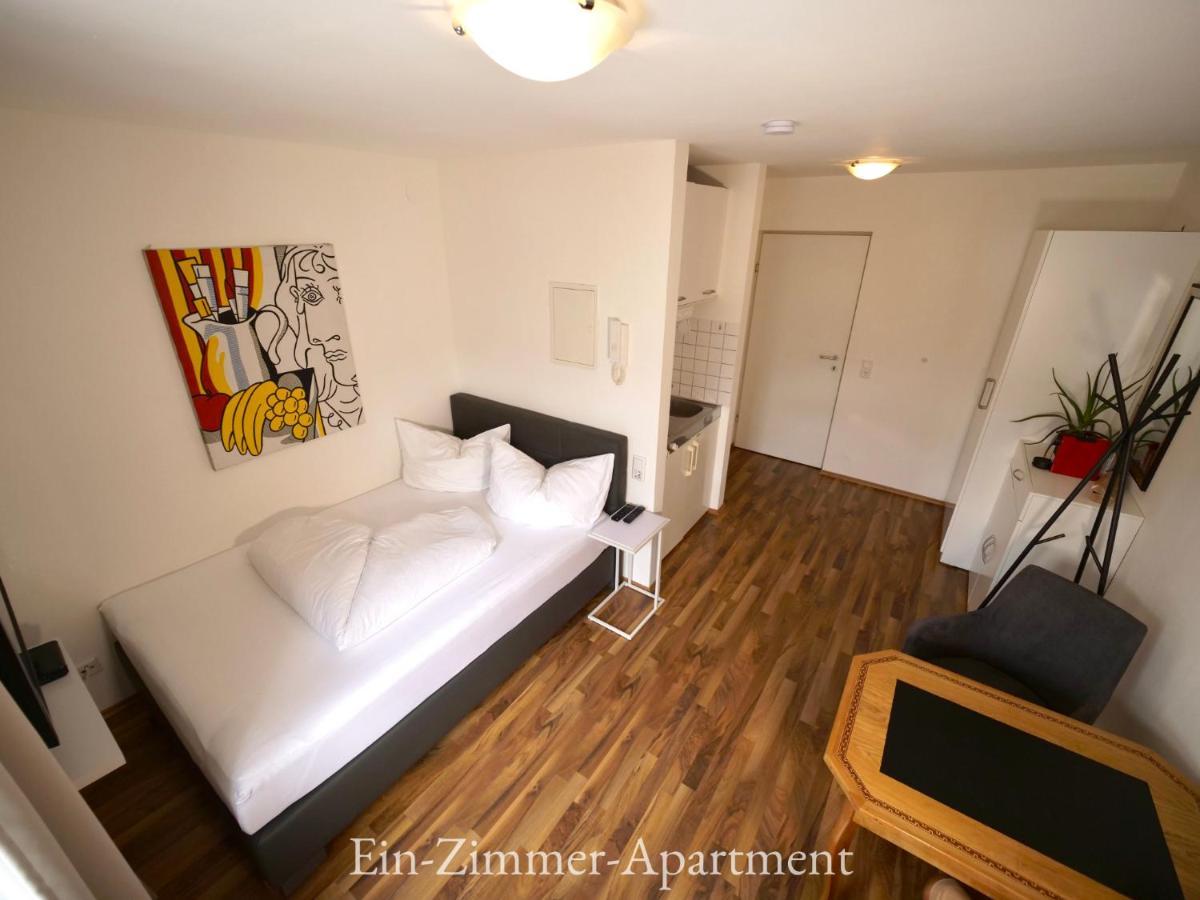 שרונס Astoria Apartments מראה חיצוני תמונה